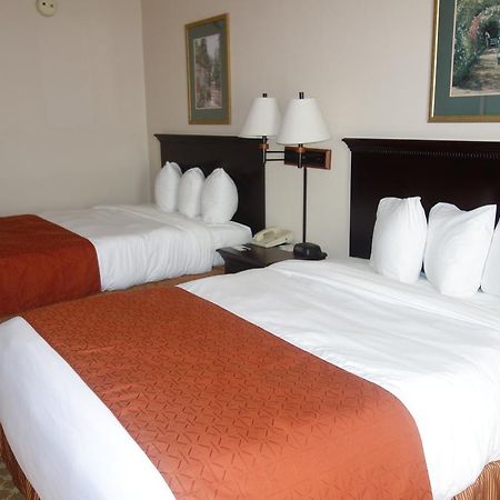 Country Inn & Suites By Radisson, Meridian, Ms מראה חיצוני תמונה